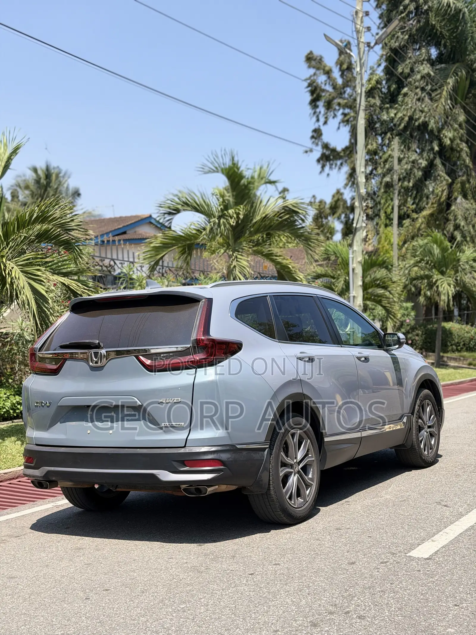 Honda CR-V Touring 2022 Ivory