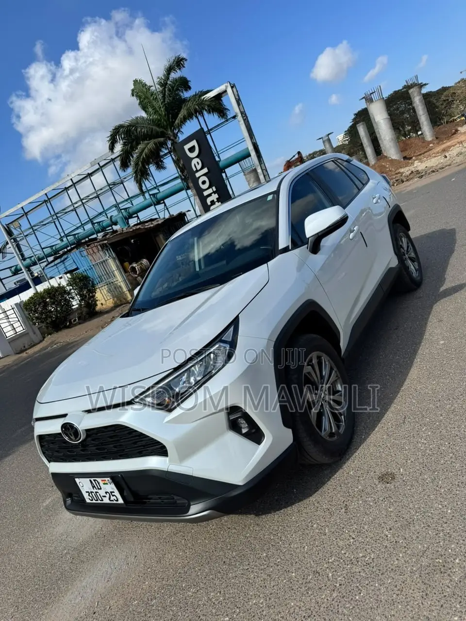 Toyota RAV4 2024 White