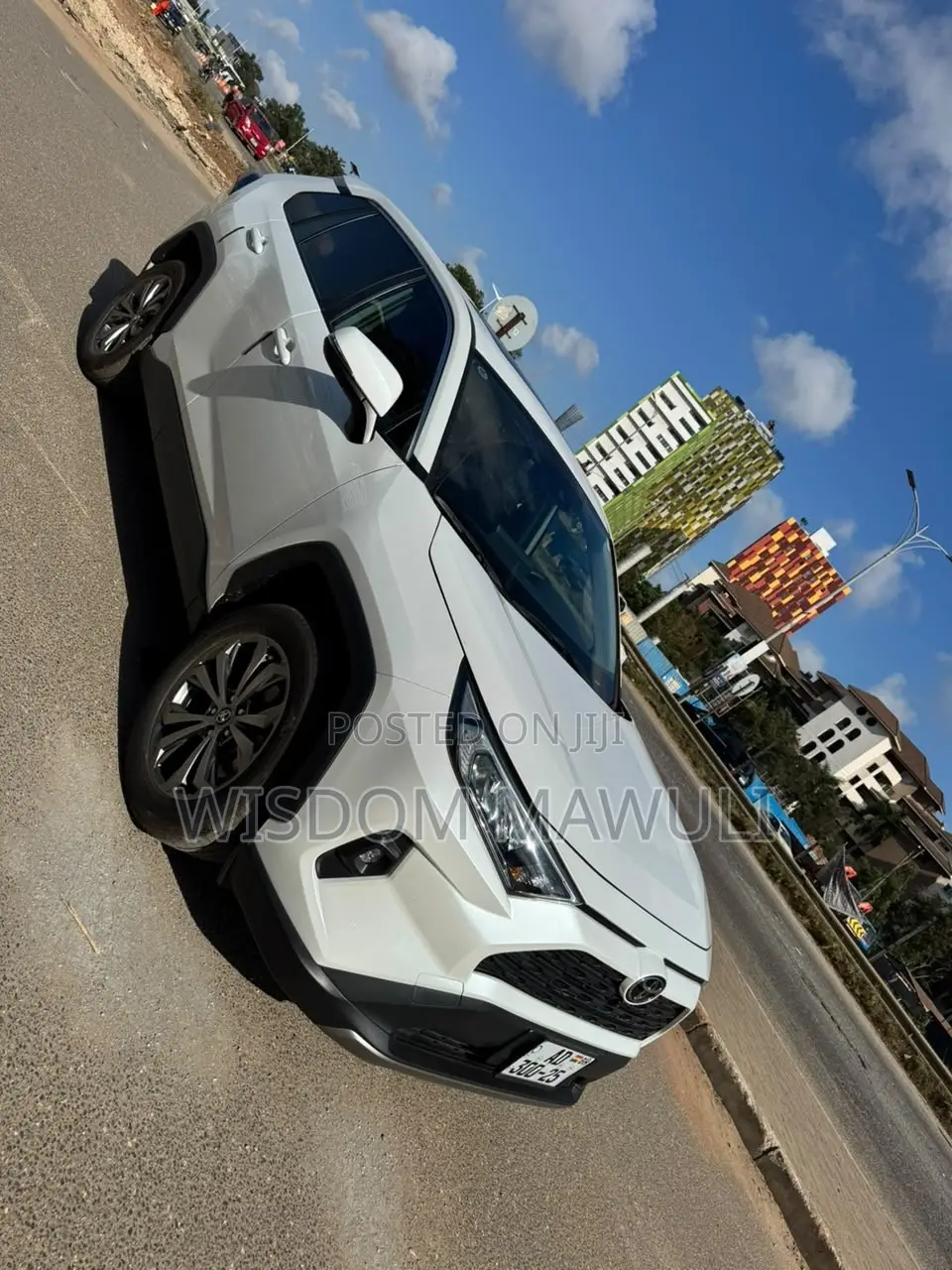 Toyota RAV4 2024 White