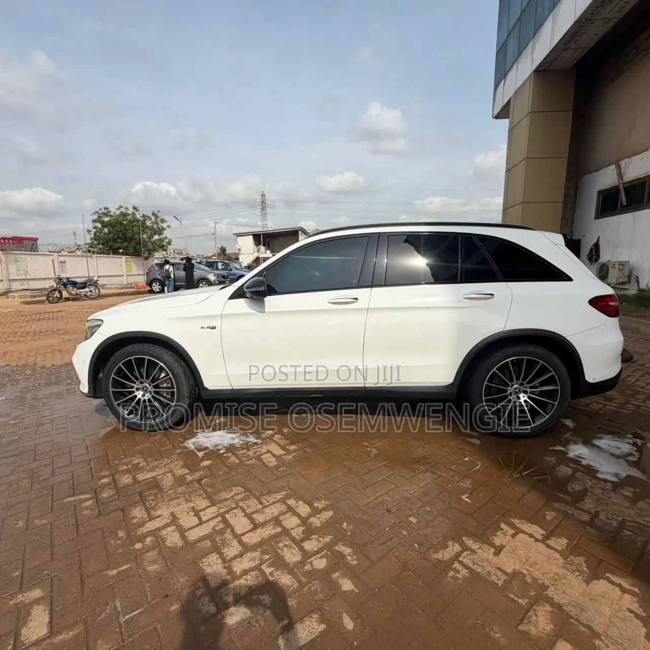 Mercedes-Benz GLC-Class 2019 White