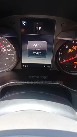 Mercedes-Benz GLC-Class 2019 White