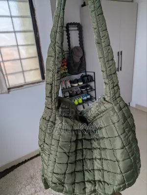 Puffer Bag With Purse