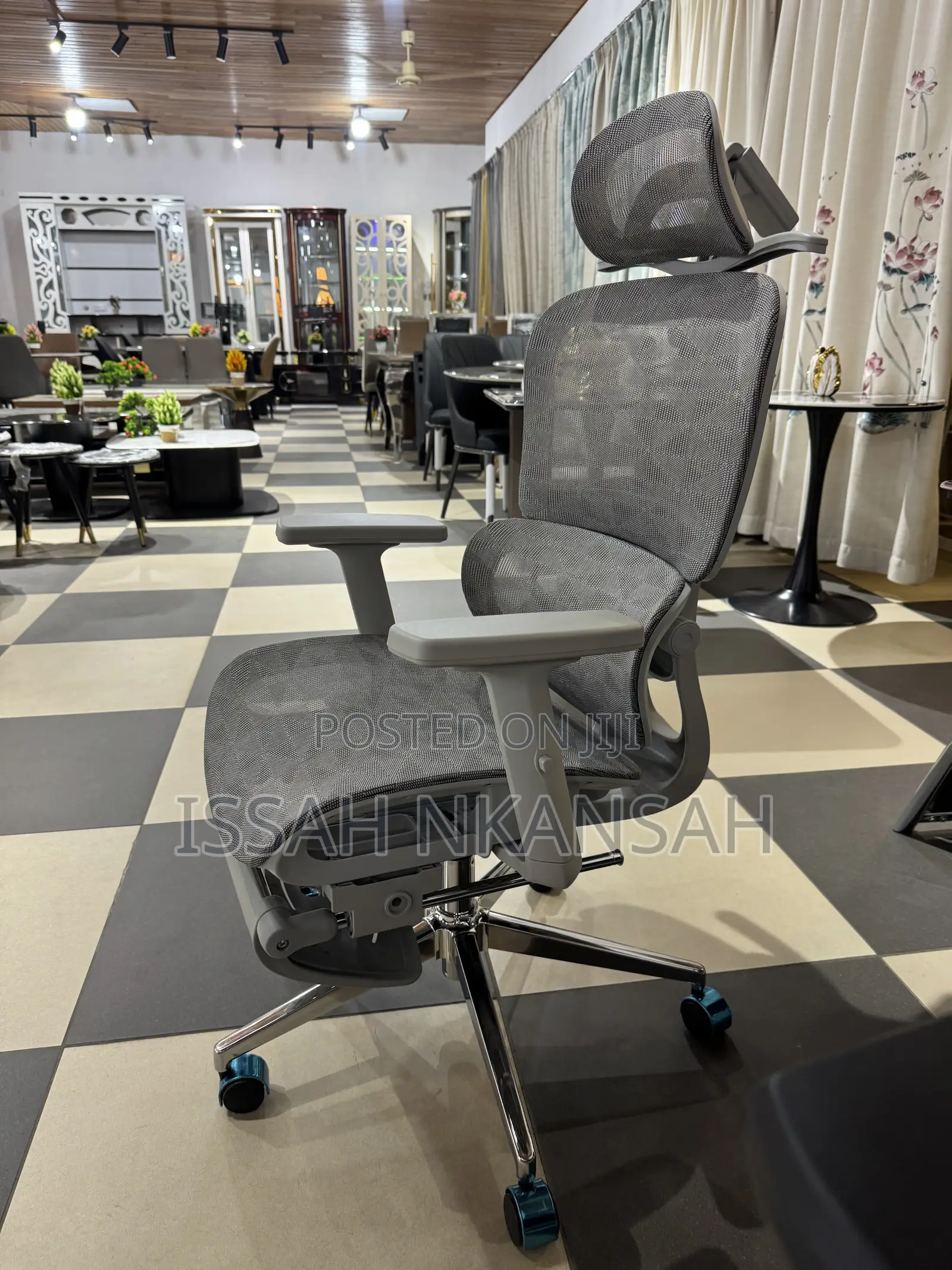 Grey Ergonomic Boss Chair