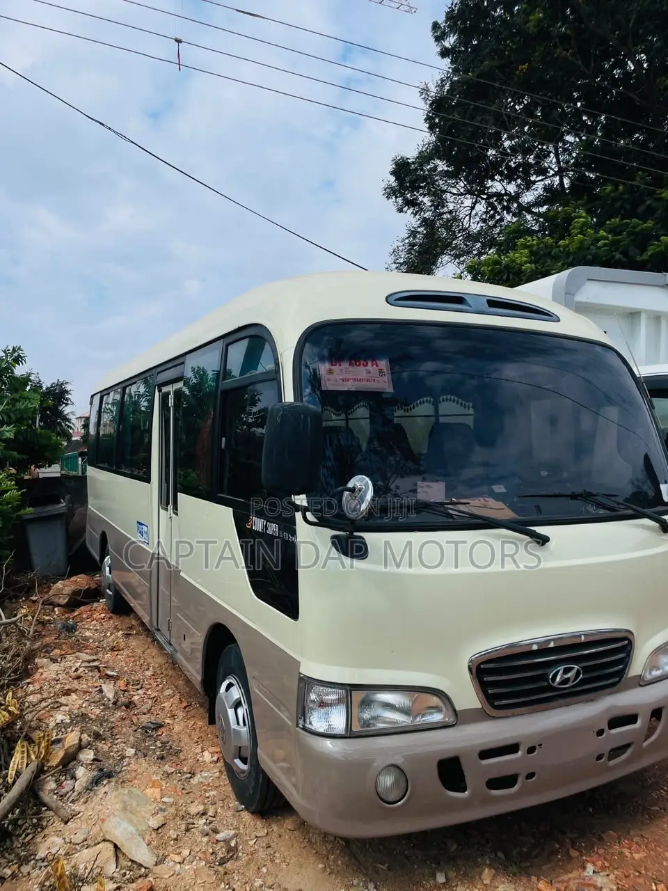 Hyundai County 2016 Brown