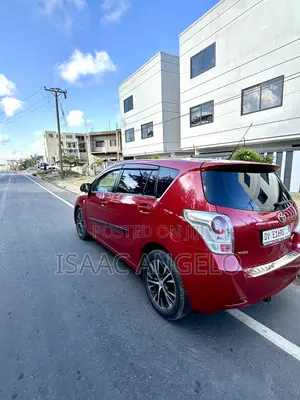 Toyota Corolla 2010 Red