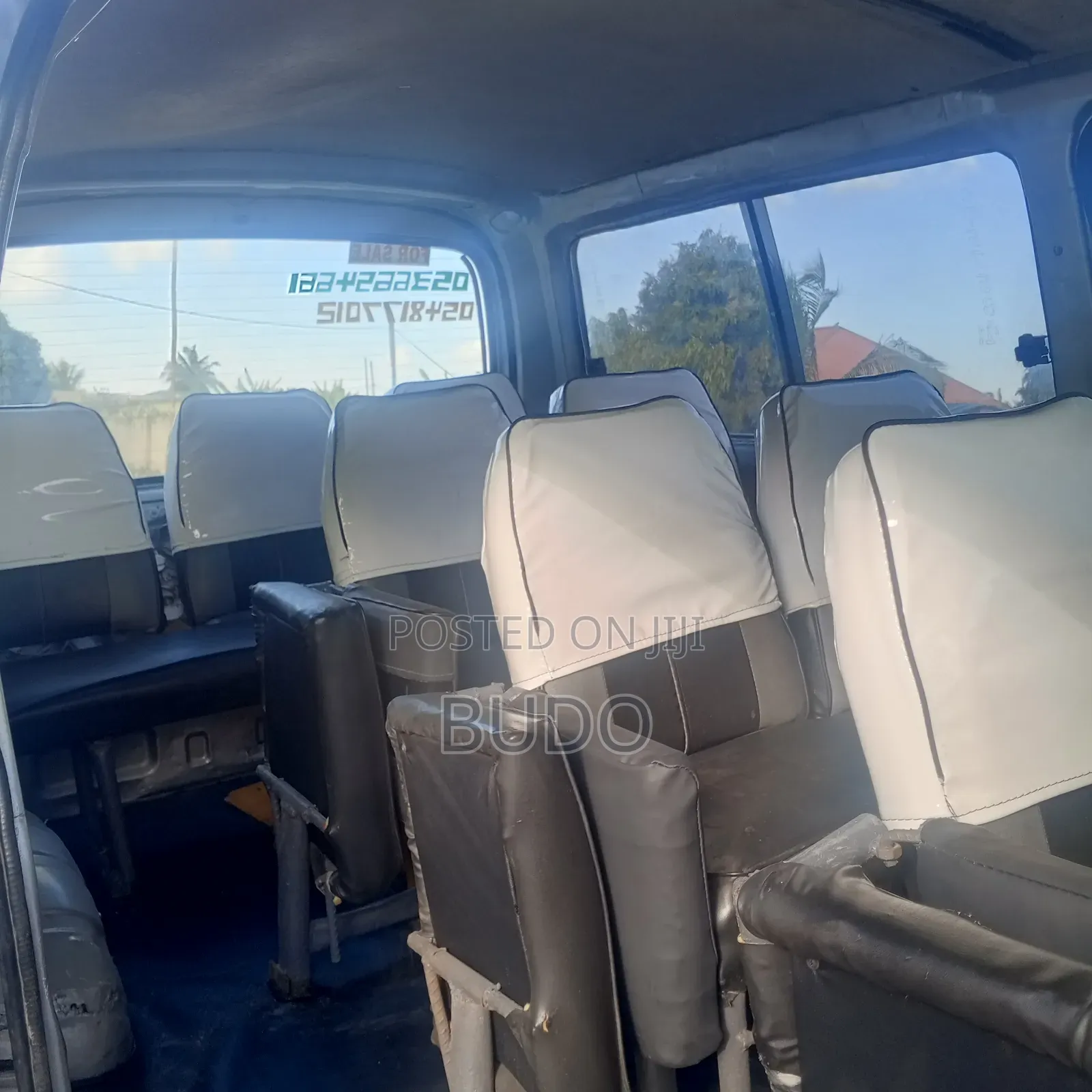 Toyota HiAce 2009 Silver