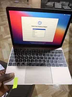 Laptop Apple MacBook 8GB Intel Core i5 SSD 512GB