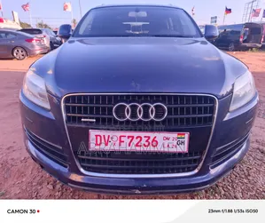 Audi Q7 3.0T Premium AWD quattro 2013 Blue