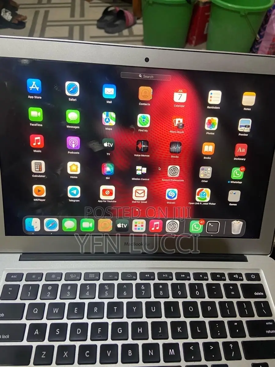 Laptop Apple MacBook Air 4GB Intel Core i5 HDD 256GB