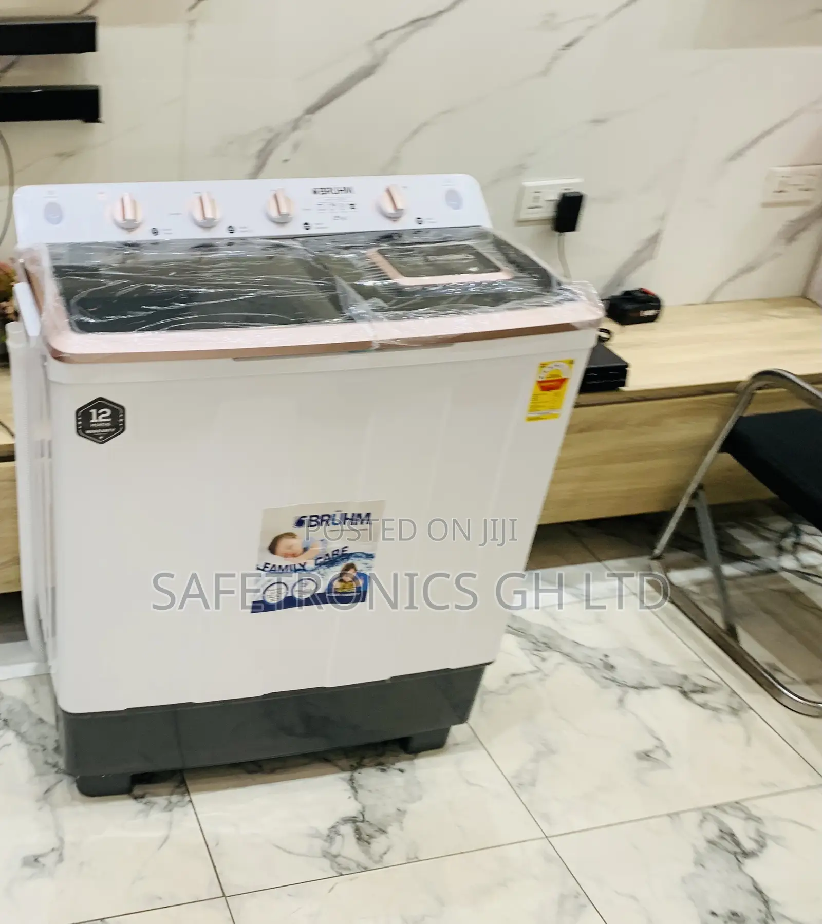Bag Massive > 12kg TopLoad Semiautomatic Bruhm Washer