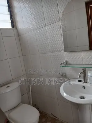 1bdrm Room & Parlour in Oyibi Estate, Valley View Area for rent