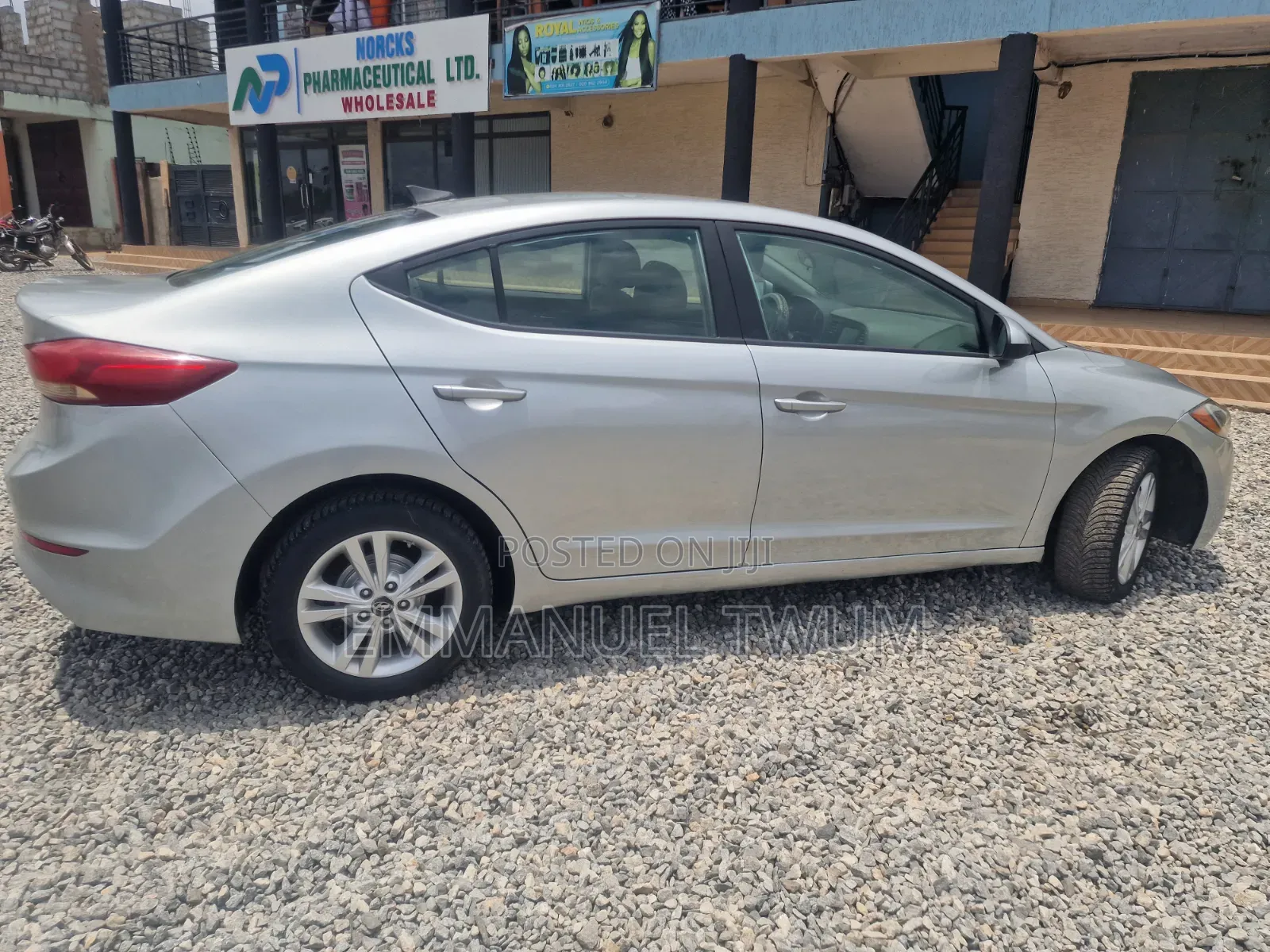 Hyundai Elantra 2017 Silver