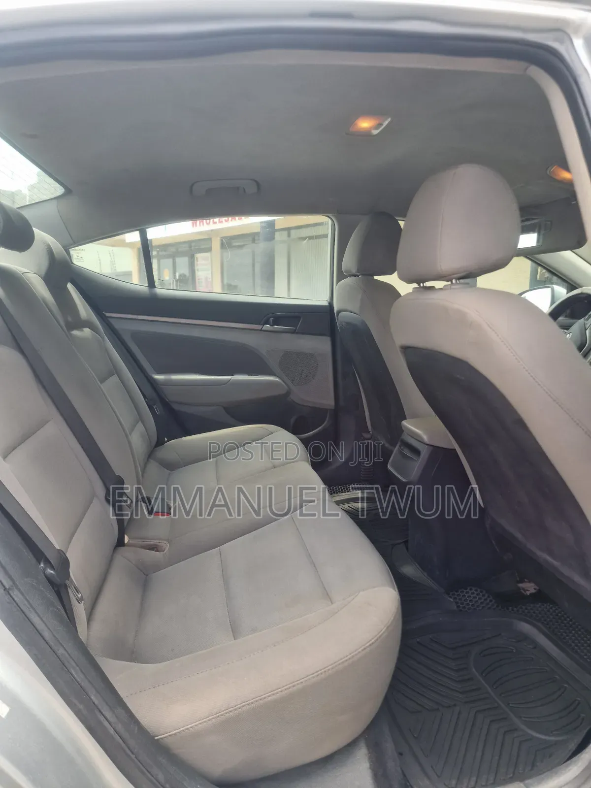 Hyundai Elantra 2017 Silver