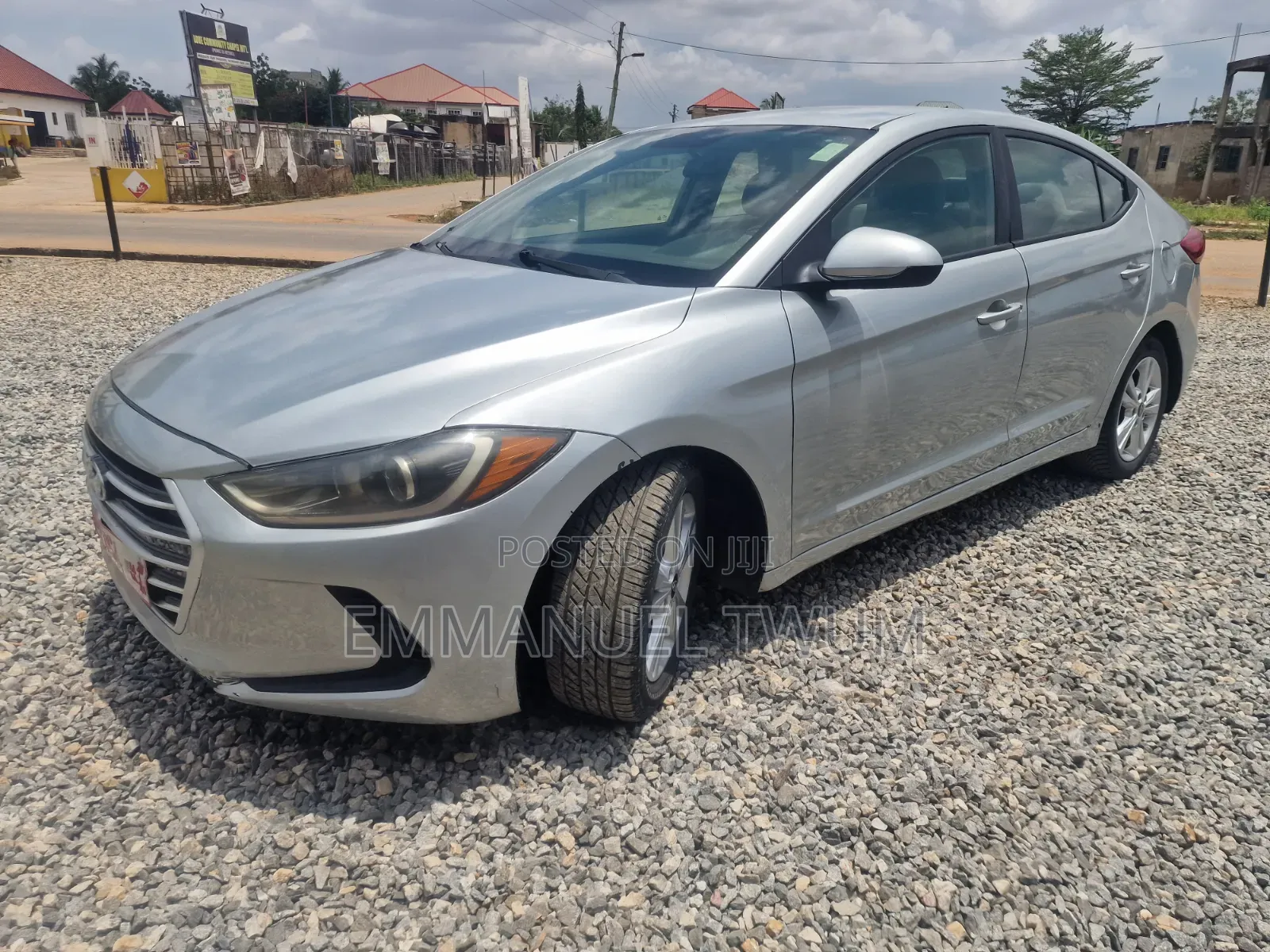 Hyundai Elantra 2017 Silver
