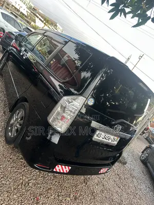 Toyota Voxy V 2WD 8-Seater 2013 Black