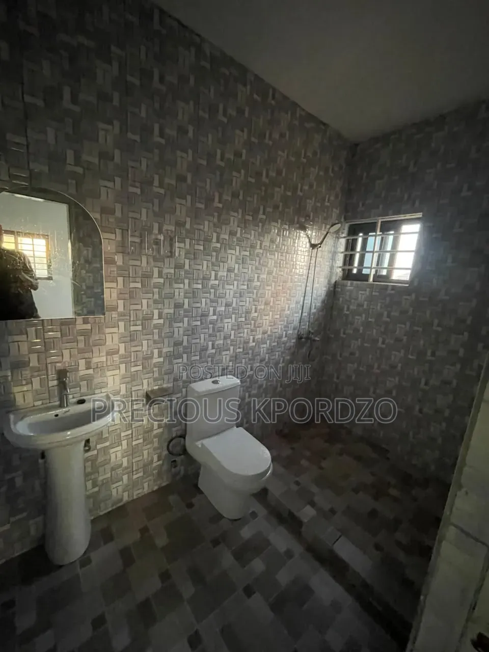 2bdrm Apartment in Adenta New L for rent