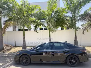 Toyota Camry XSE 2022 Black