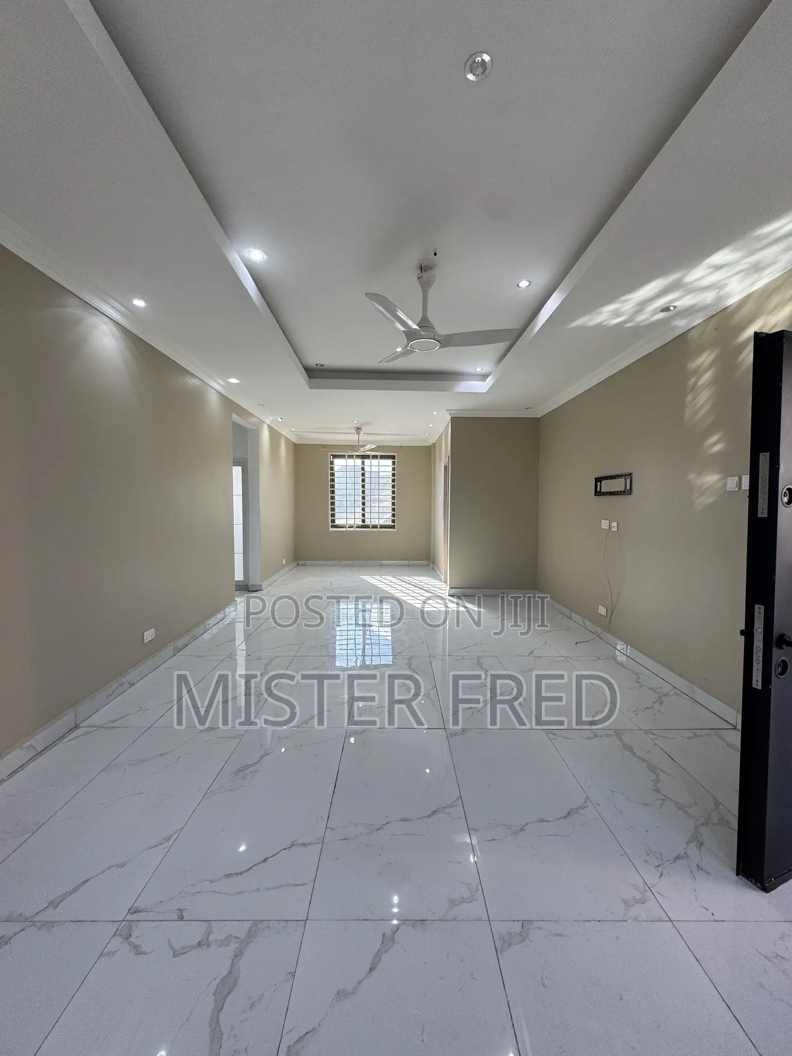 2bdrm Apartment in Bortianor Aplaku, Weija for rent
