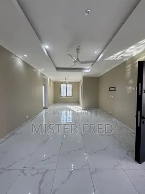 2bdrm Apartment in Bortianor Aplaku, Weija for rent