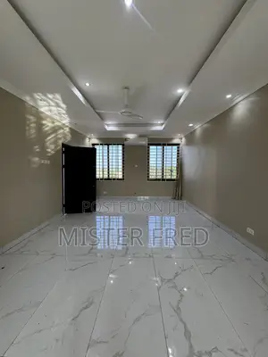 2bdrm Apartment in Bortianor Aplaku, Weija for rent