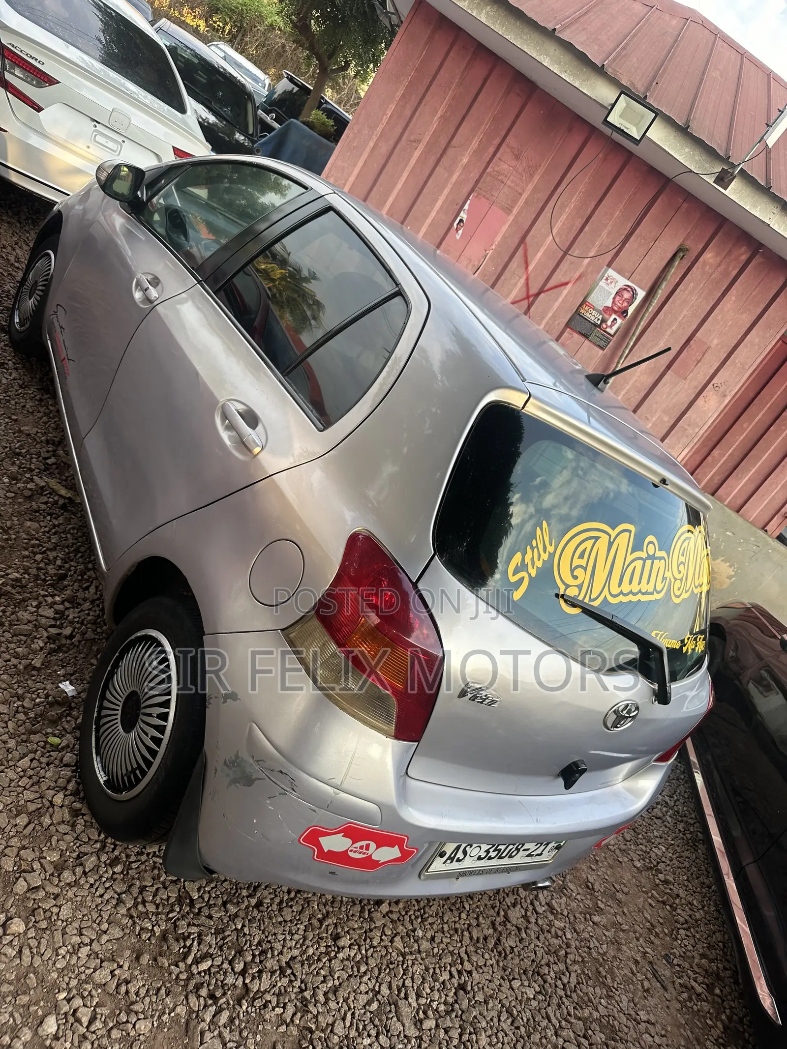 Toyota Vitz 1.0 FWD 5dr 2010 Black