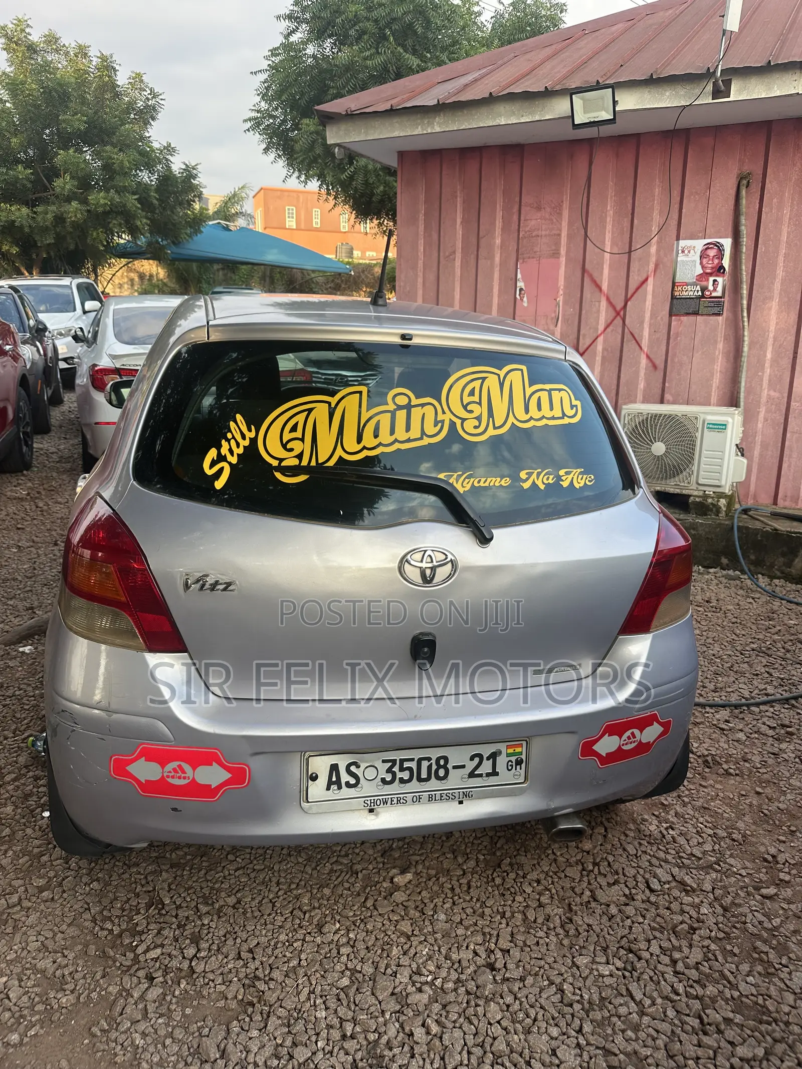 Toyota Vitz 1.0 FWD 5dr 2010 Black