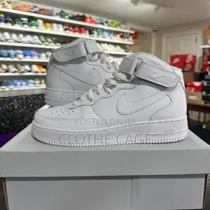 Nike Air Force 1 Mid