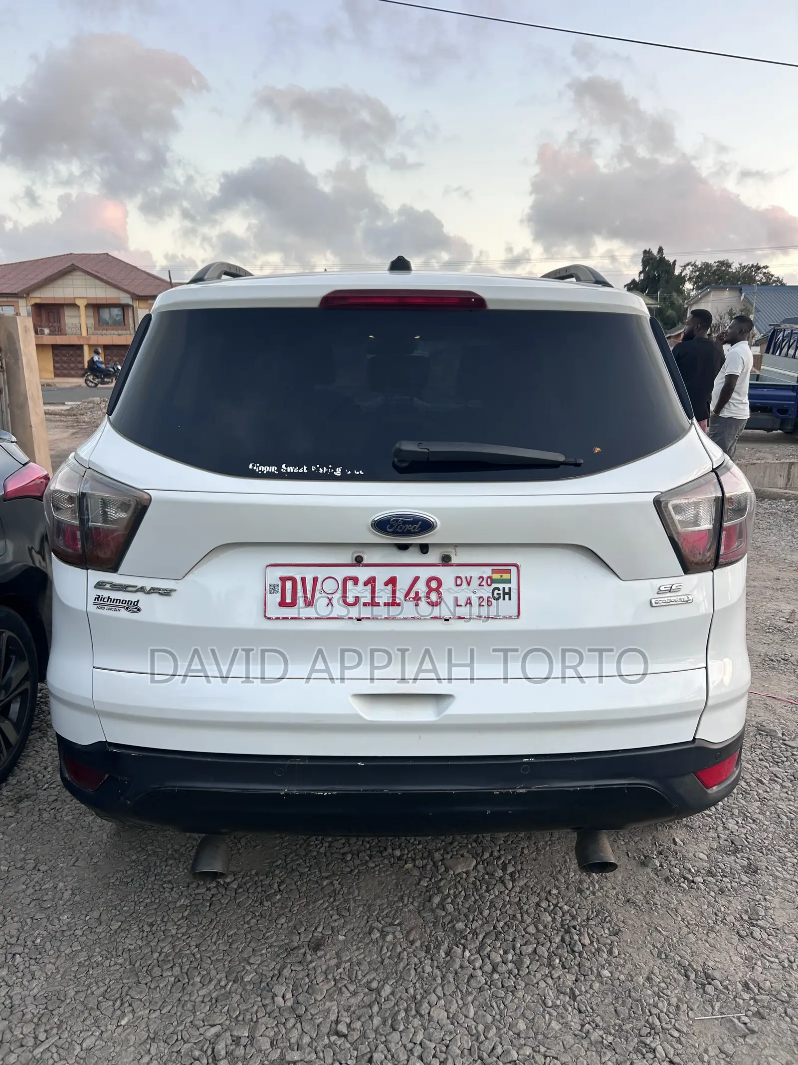 Ford Escape SE FWD 2017 White