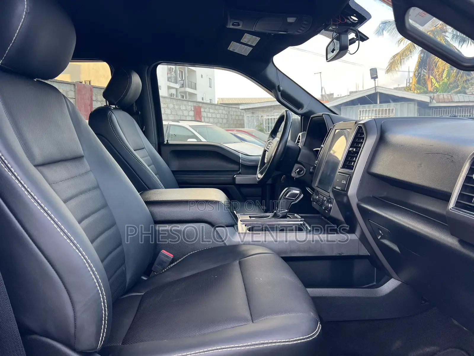 Ford F-150 XLT 4x4 Regular Cab Styleside 8 ft. box 141 in. WB 2019