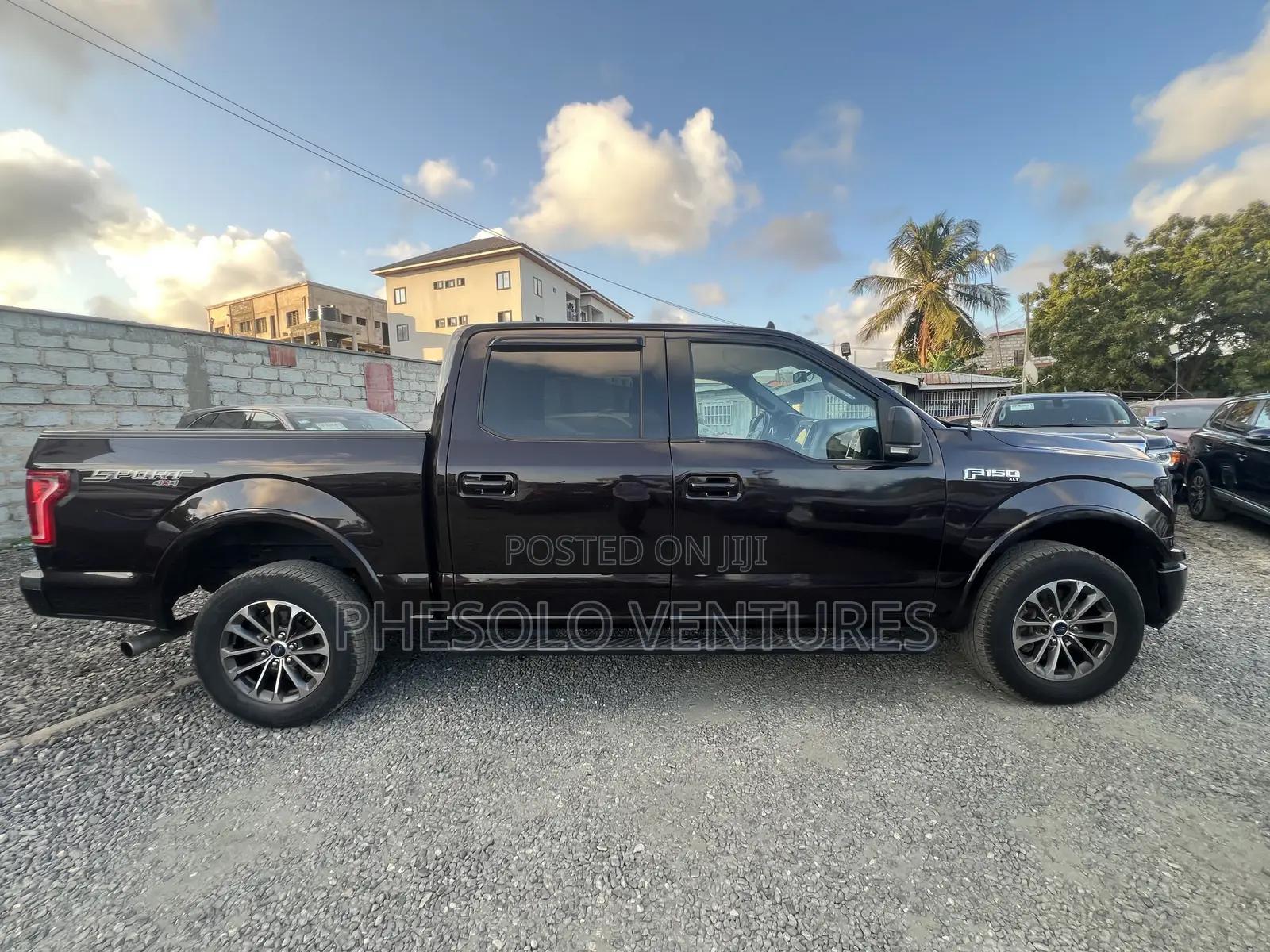 Ford F-150 XLT 4x4 Regular Cab Styleside 8 ft. box 141 in. WB 2019