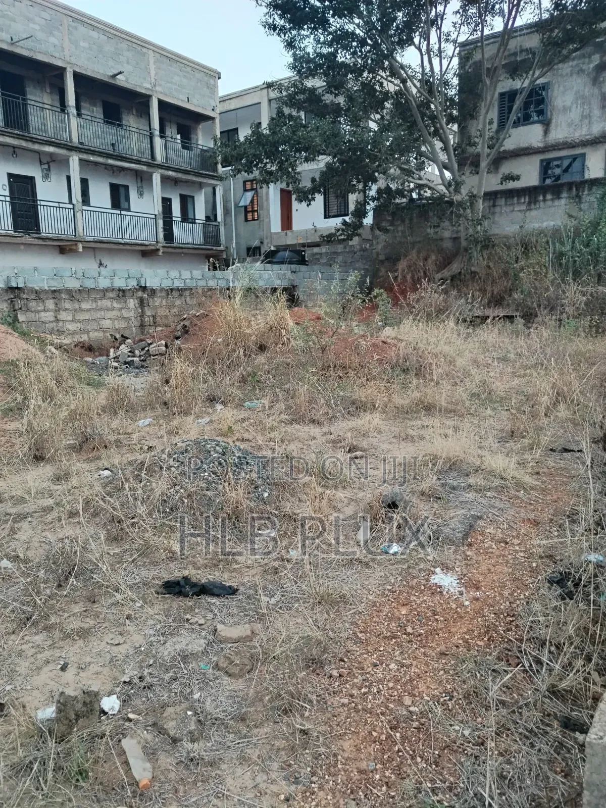 Land for Sale at Amrahia