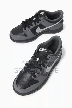Nike Dunk Low - Grey/Black
