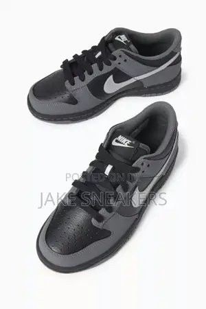 Nike Dunk Low - Grey/Black