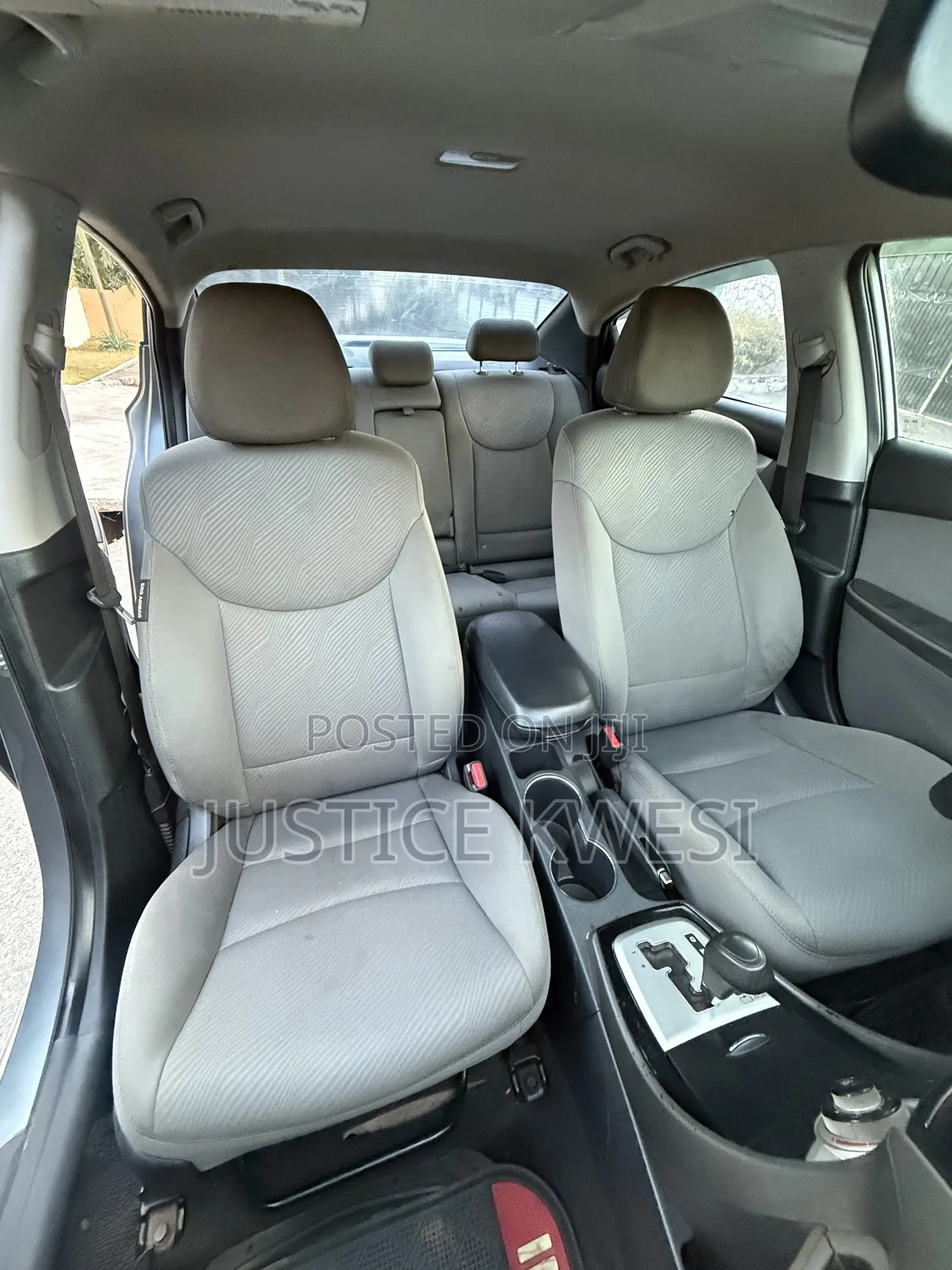 Hyundai Elantra GLS 2012 Gray