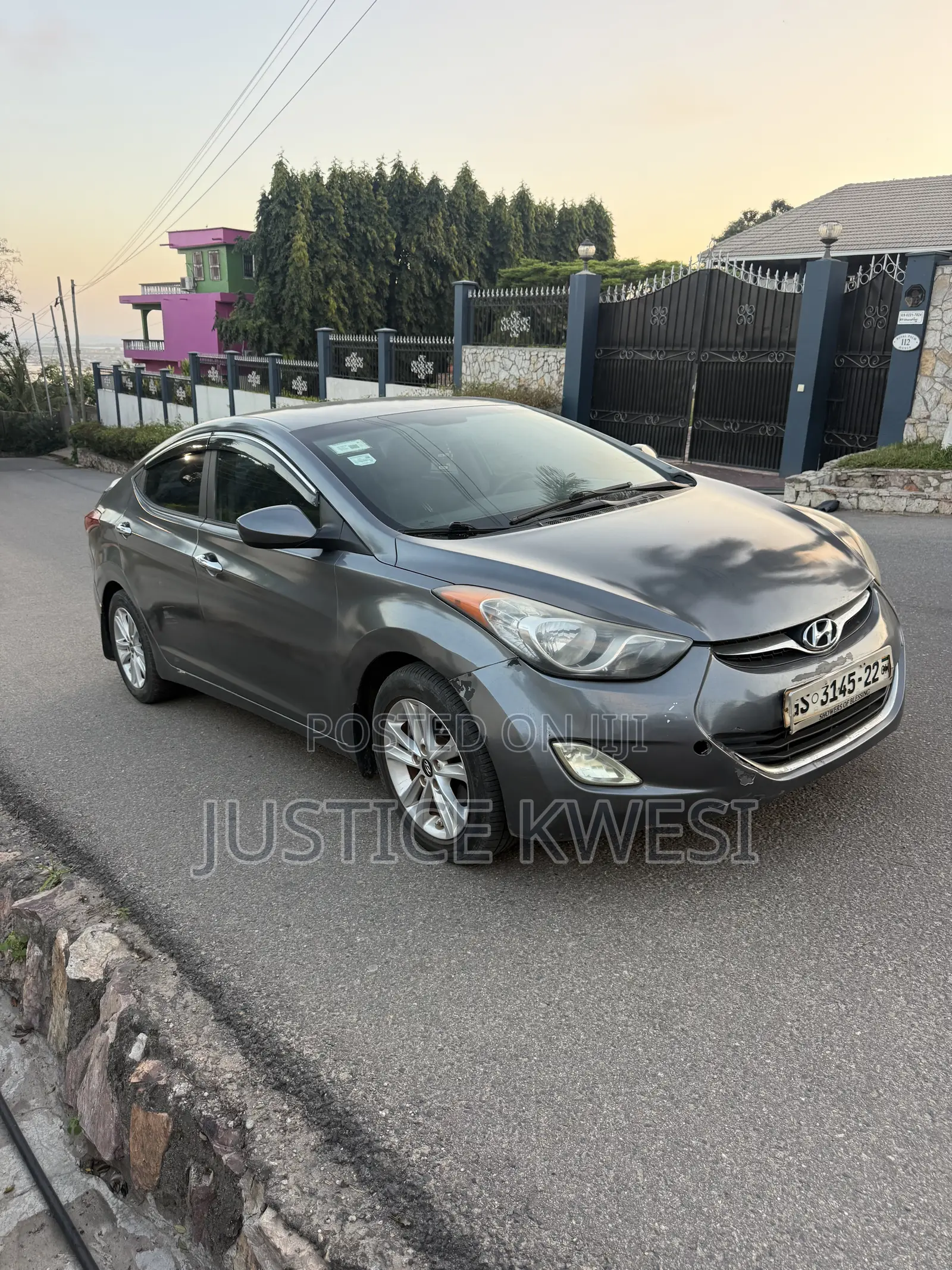 Hyundai Elantra GLS 2012 Gray