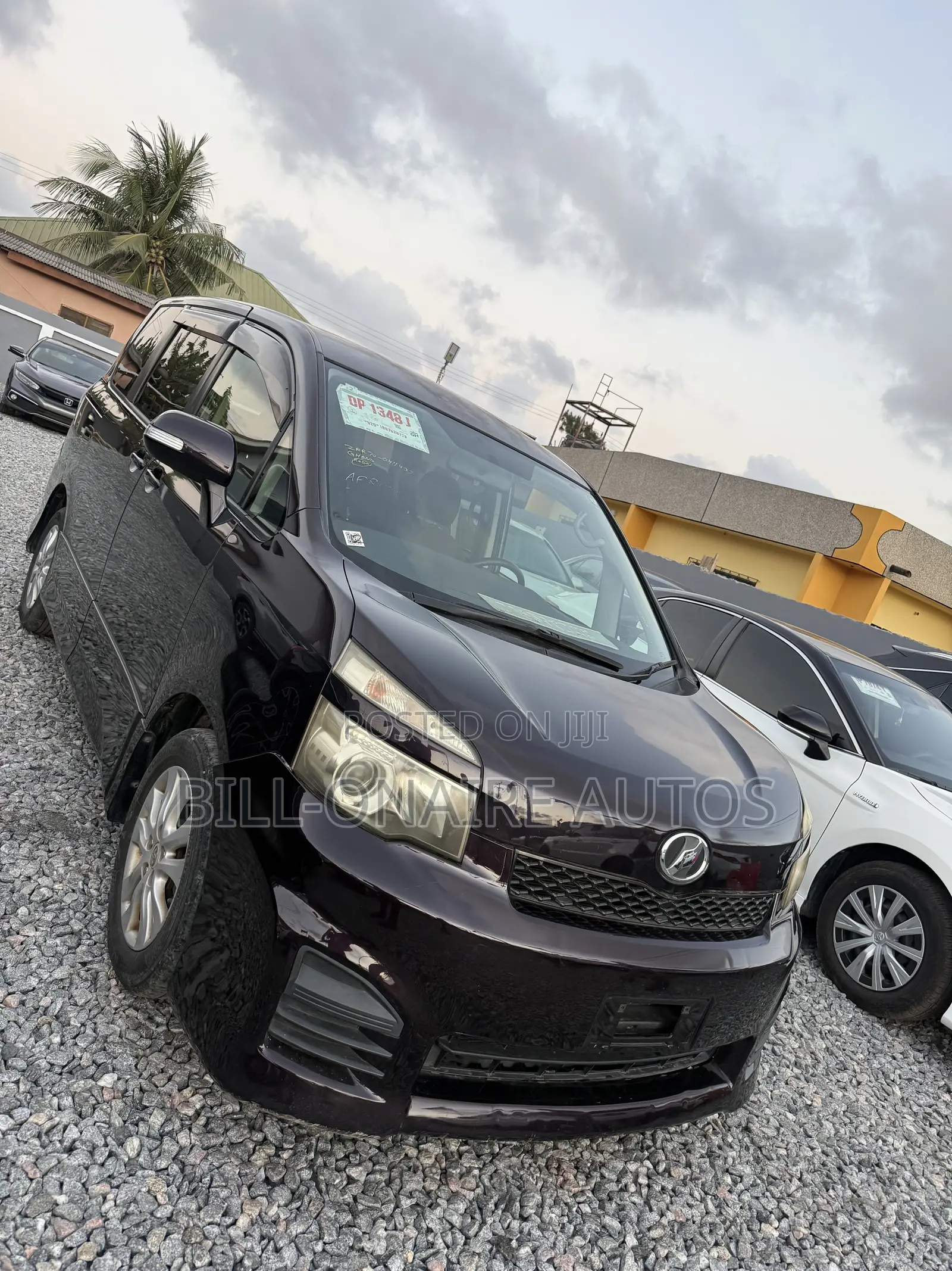 Toyota Voxy 2011 Black