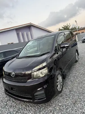 Toyota Voxy 2011 Black