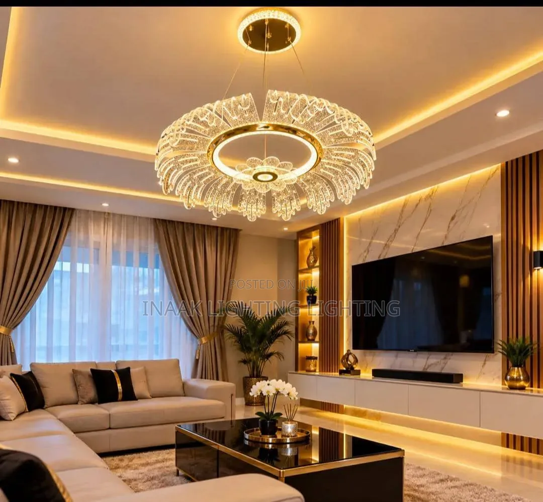 Luxury Crystal Crowns Chandelier