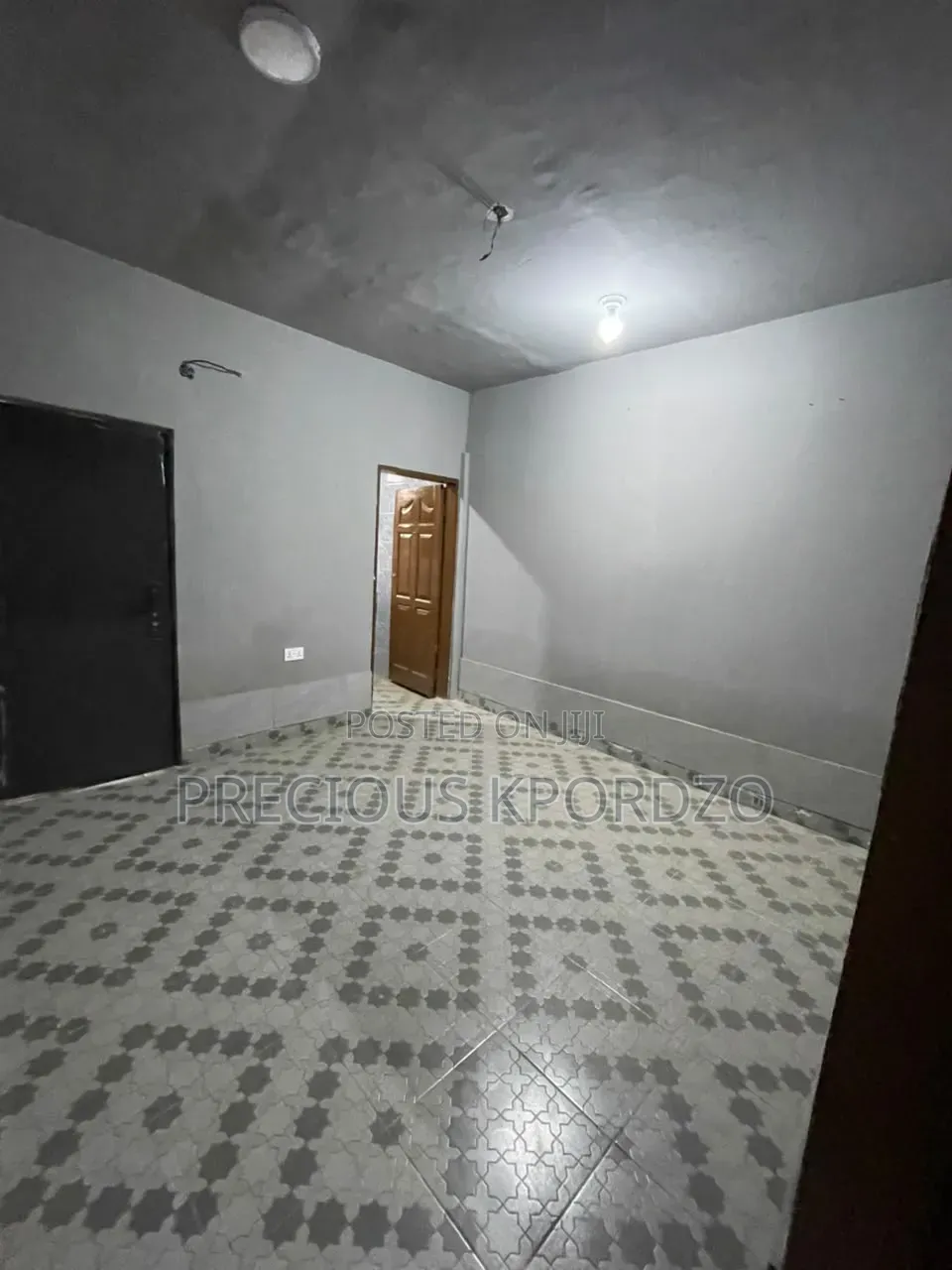 1bdrm Room & Parlour in Lakeside Community 1 for rent