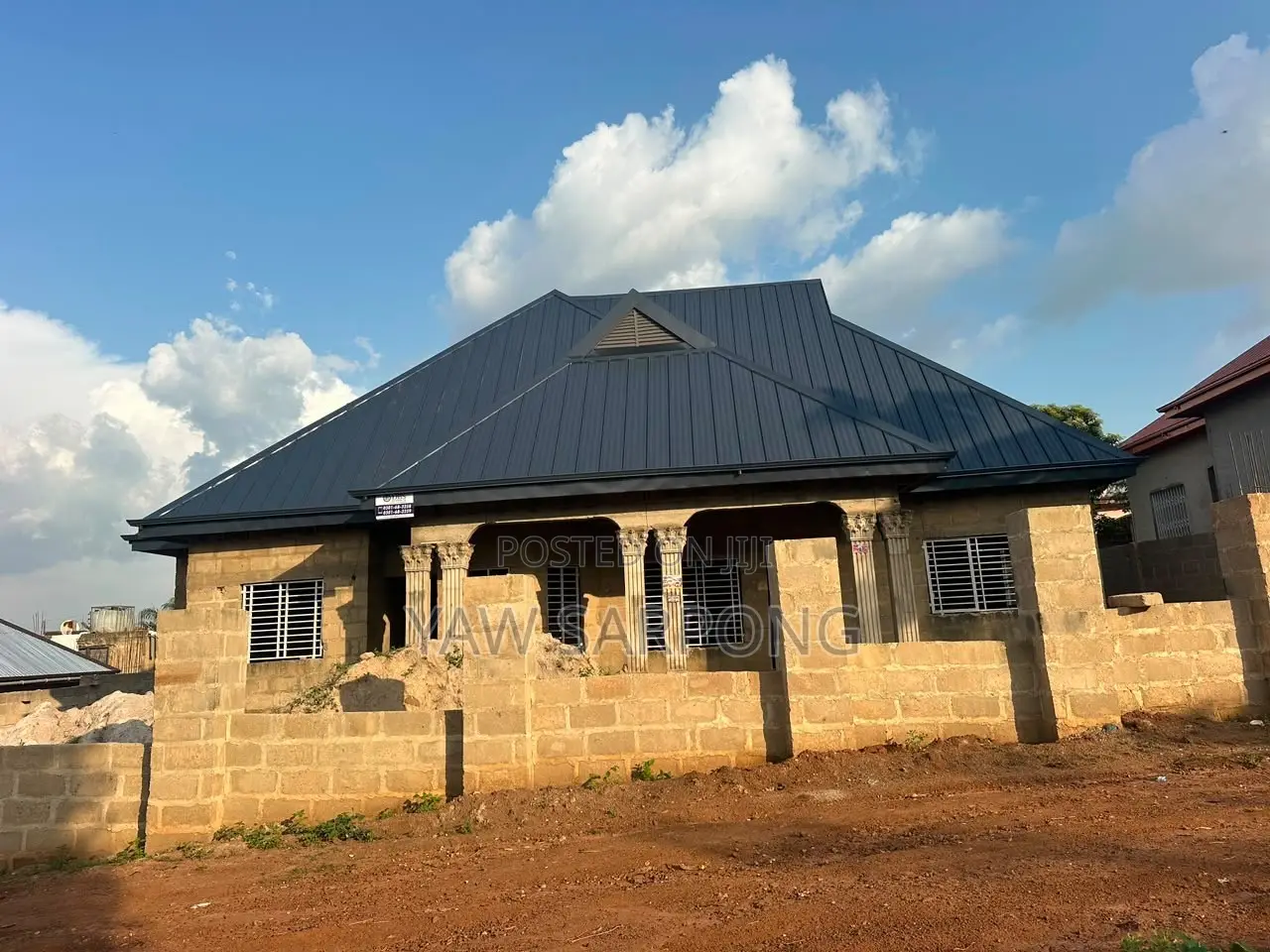 4bdrm House in Asikafo) Amba Nt3M, Kwabre for sale