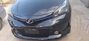 Toyota Vitz 2015 Black