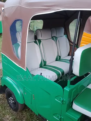 Bajaj RE 2026 Green