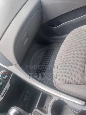 Hyundai Sonata Limited 2.0T Sedan (2.0L 4cyl 6A) 2013 Green