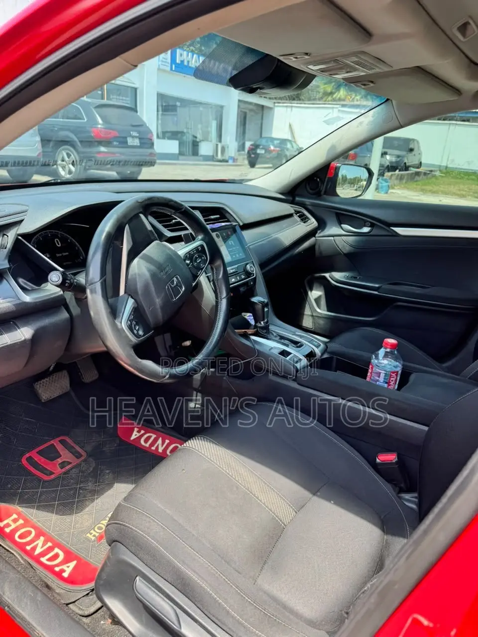 Honda Civic 2018 Red