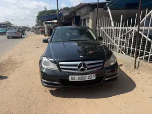 Mercedes-Benz C250 2013 Black