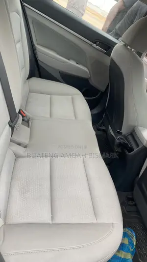Hyundai Elantra SE Sedan FWD (2.0L 4cyl 6M) 2017 Black