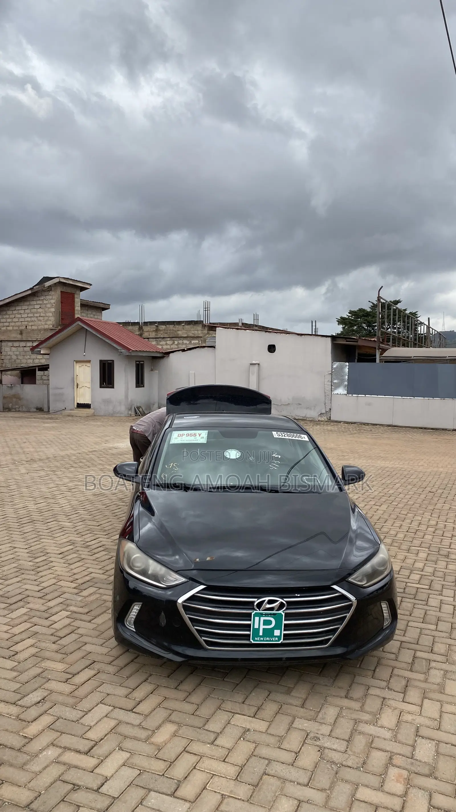 Hyundai Elantra SE Sedan FWD (2.0L 4cyl 6M) 2017 Black