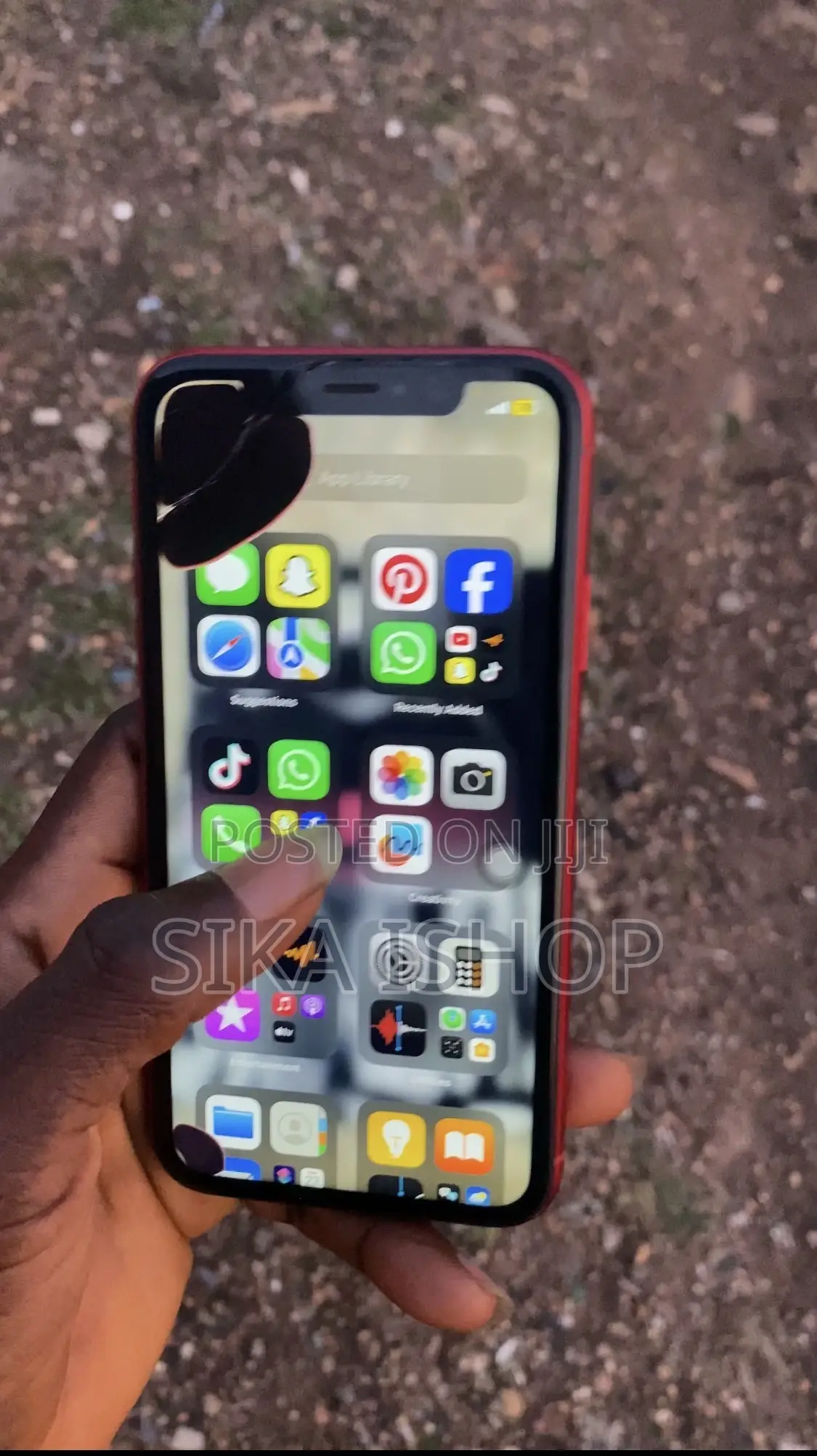 Apple iPhone XR 128 GB Red