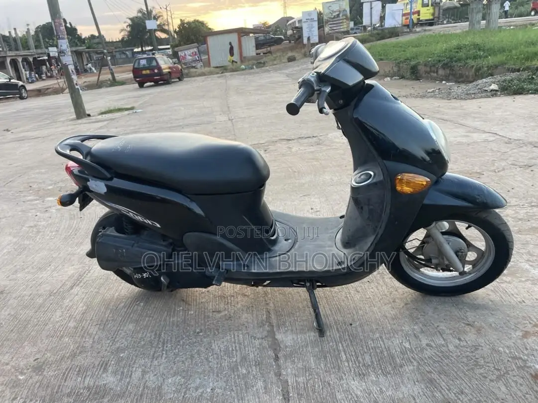Yamaha 2015 Black