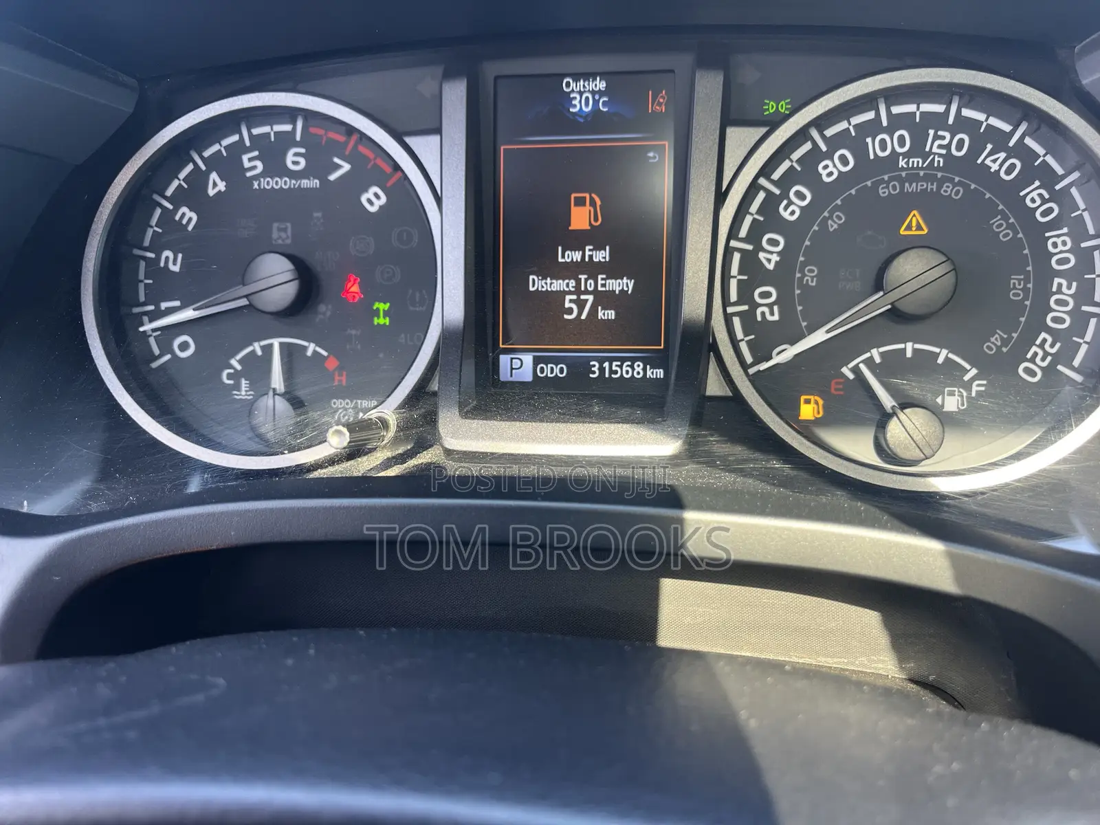 Toyota Tacoma 2024 Black